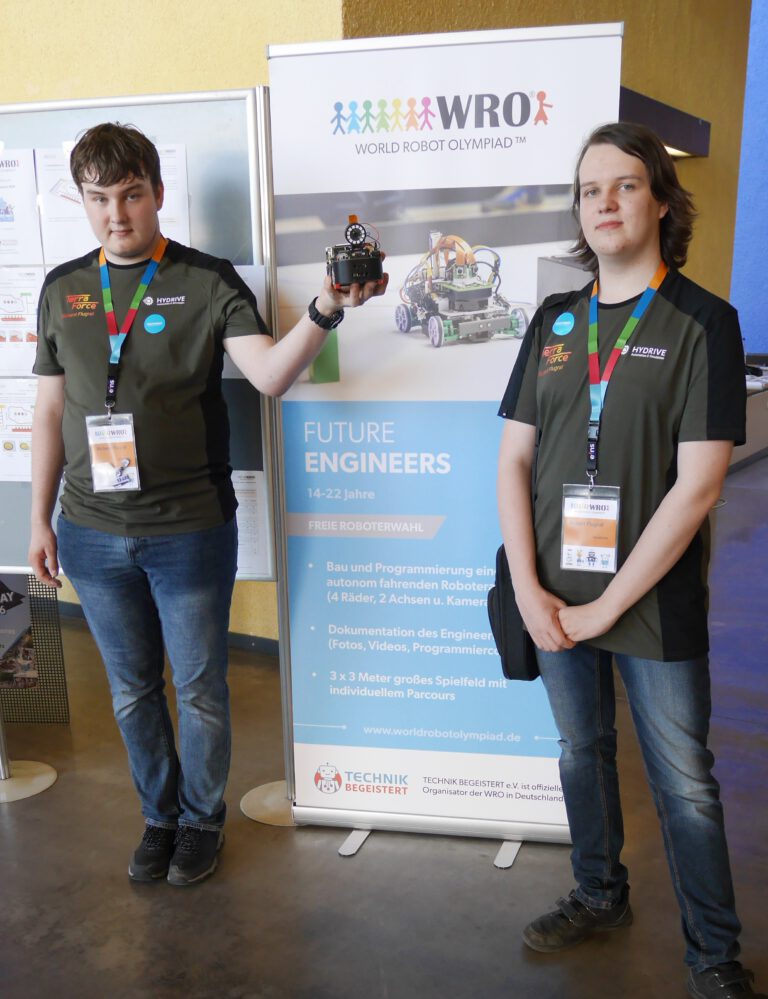 Team TerraForce gewinnt WRO-Qualifikationswettbewerb in Chemnitz